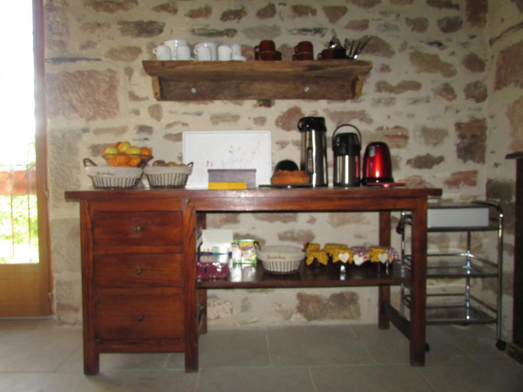 Ecuries De Saint Maurice- Maison D'Hotes De Gondou Lacapelle-Marival Dış mekan fotoğraf
