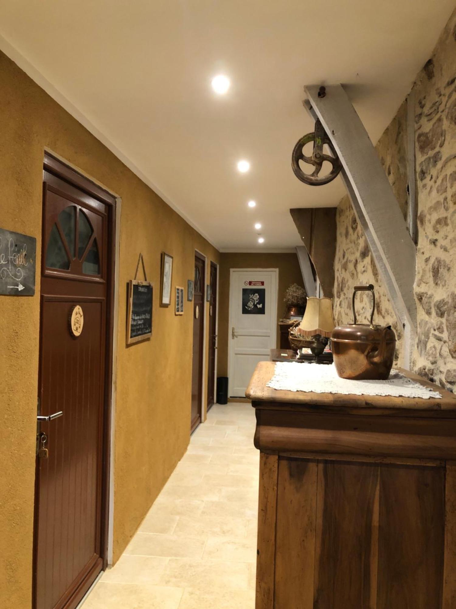 Ecuries De Saint Maurice- Maison D'Hotes De Gondou Lacapelle-Marival Oda fotoğraf